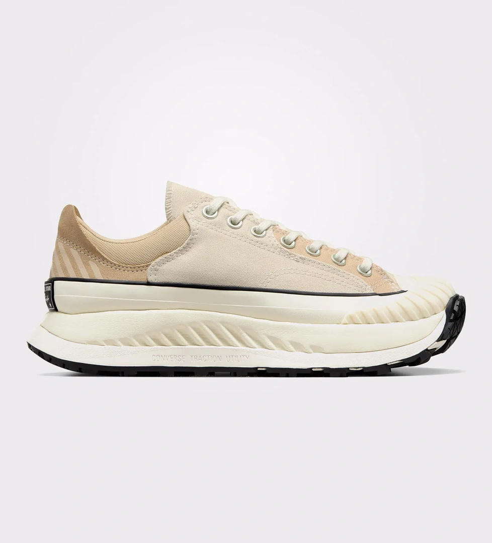 Converse Converse Chuck 70 AT-CX Unisex Krem Sneaker model görseli
