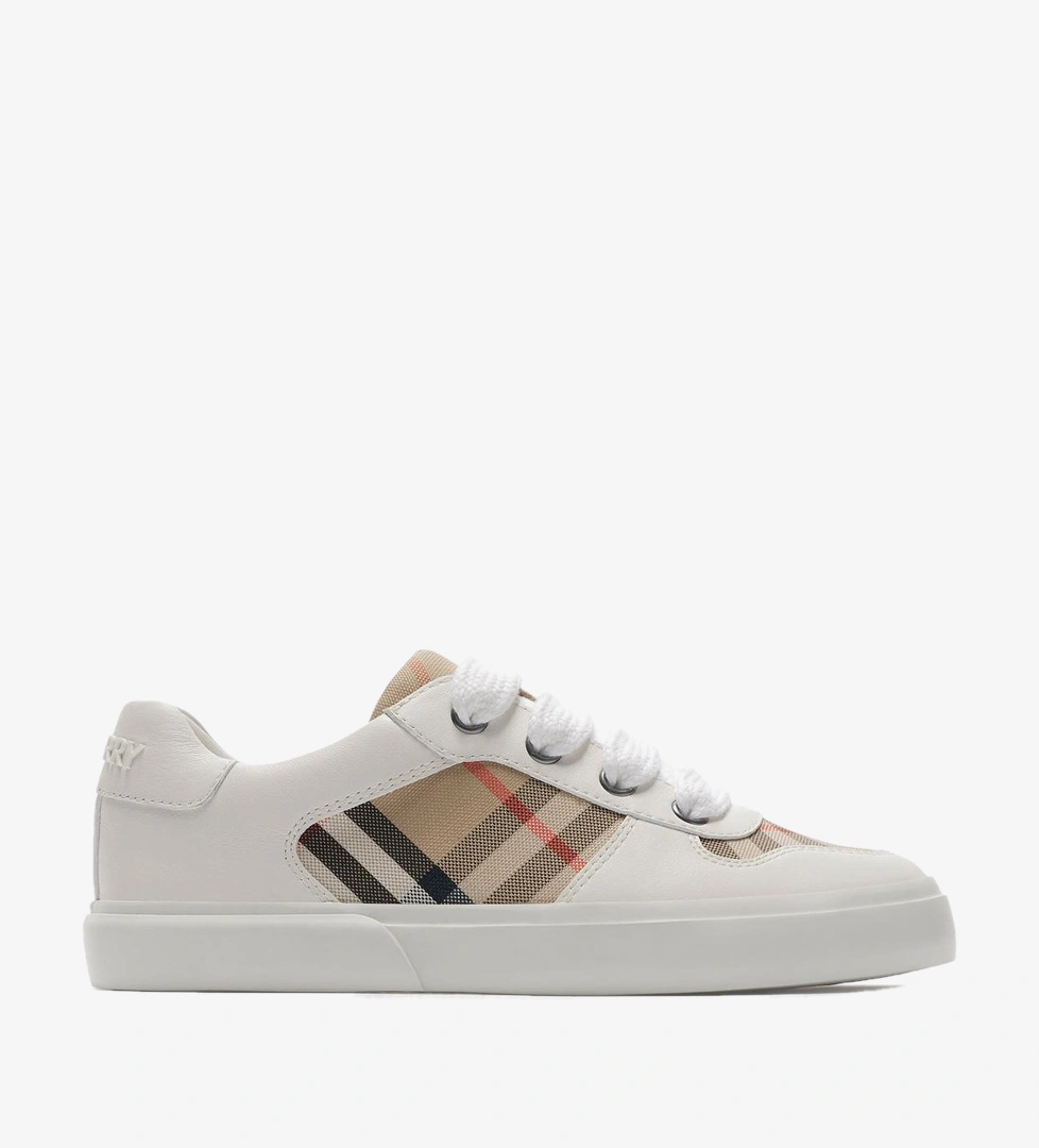 Burberry Beyaz Burberry Check