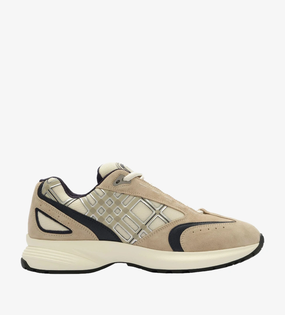 Burberry Beyaz Burberry Eclipse