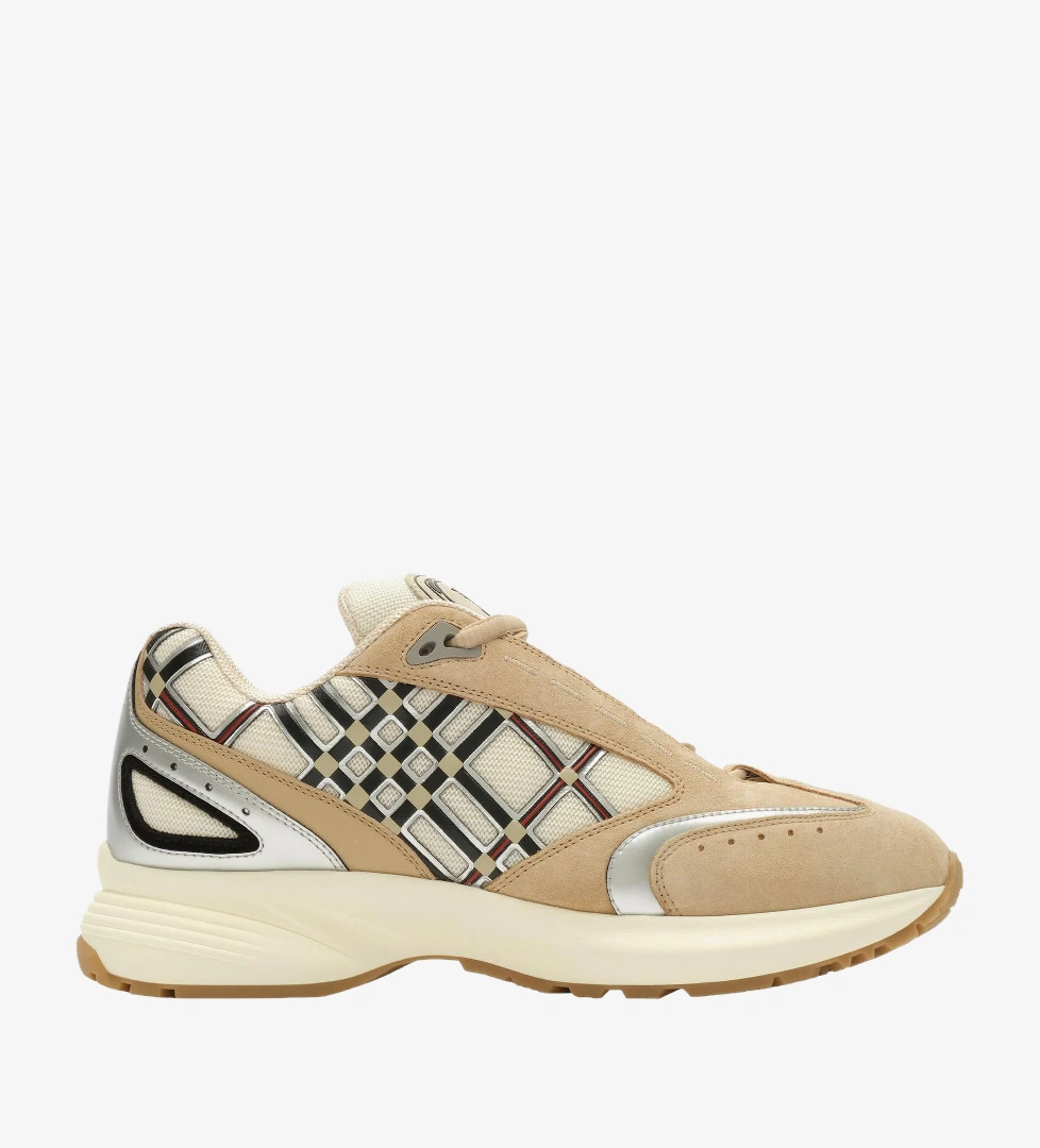Burberry Bej Burberry Eclipse