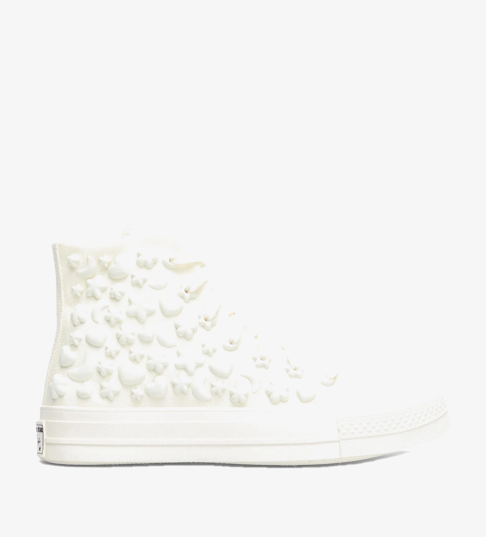 Converse Converse Beyaz Chuck 70 3D Charms Kadın Krem Sneaker FashFed'de! Beyaz - 1. görsel
