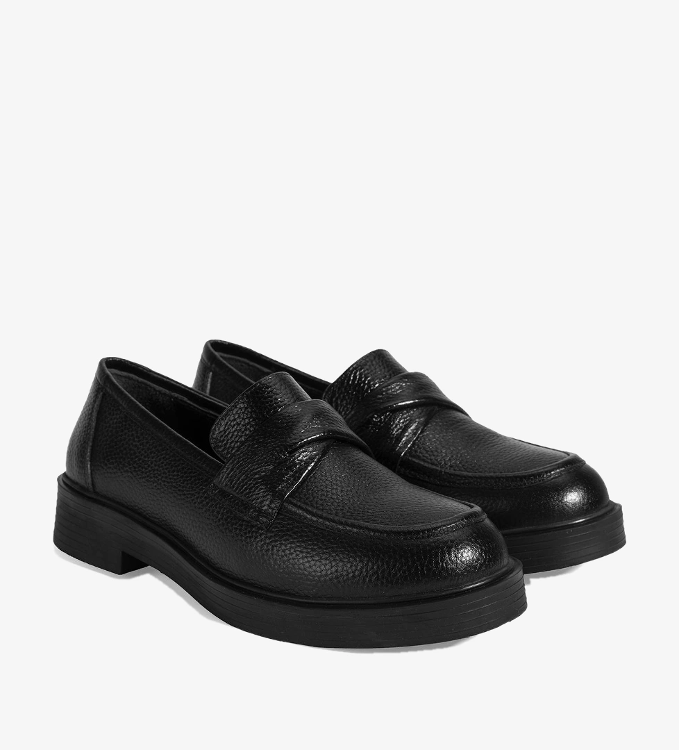 Kadın Siyah Deri Loafer