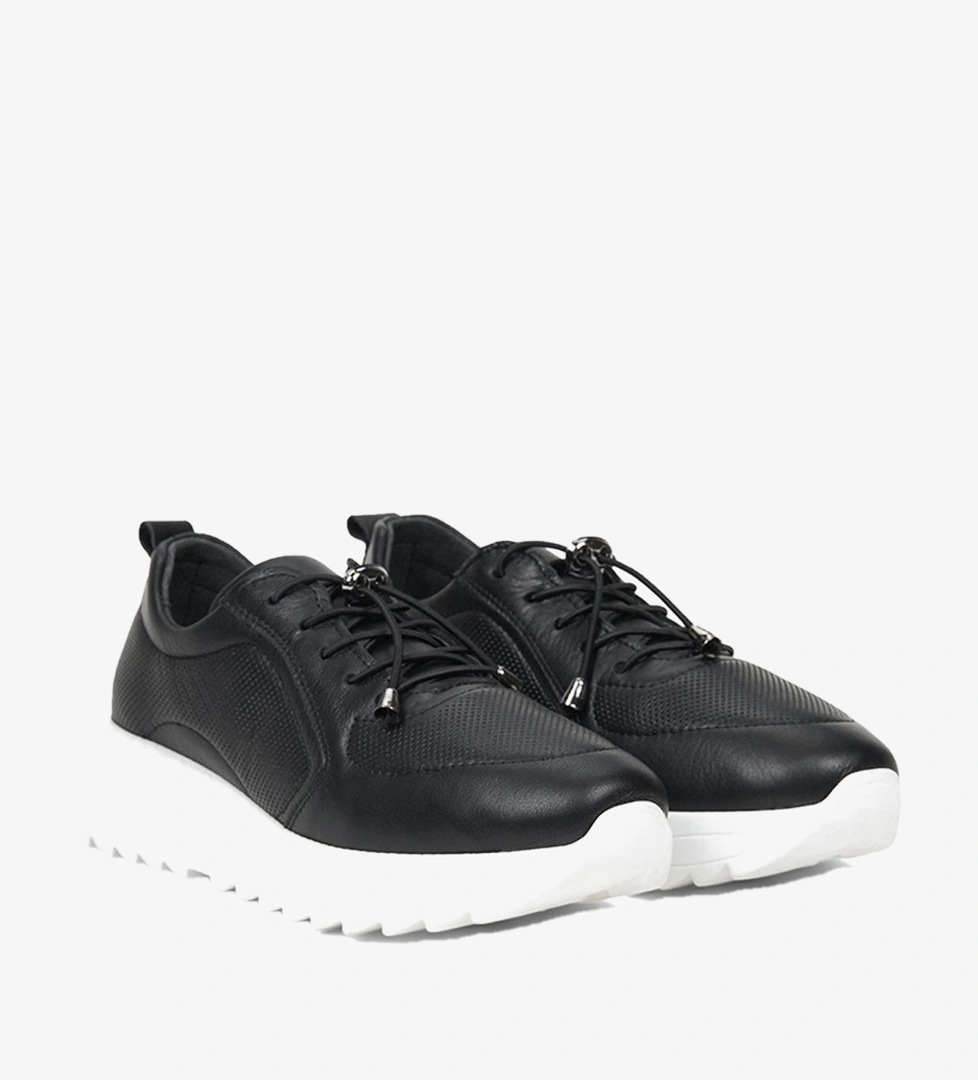 Kadın Siyah Lastik Bağcıklı Dolgu Topuklu Deri Sneaker