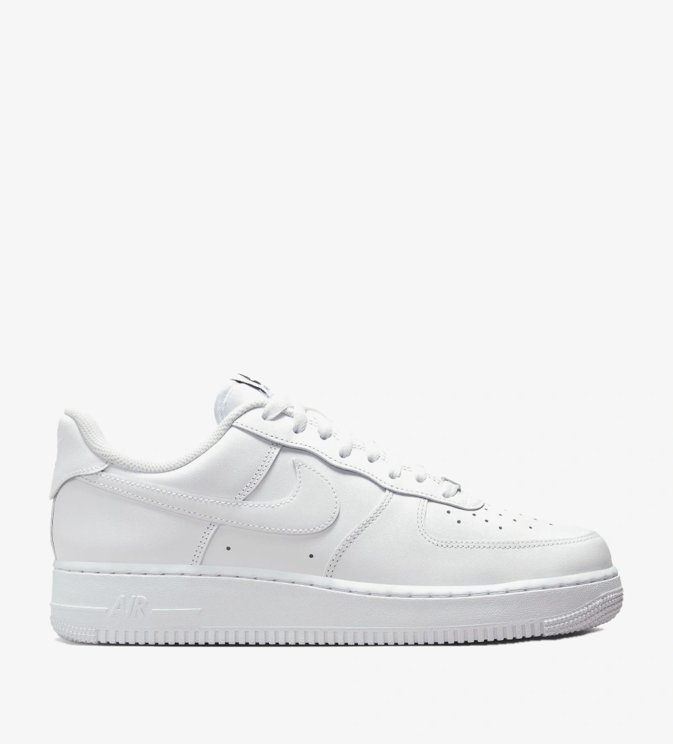 Nike Air Force 1 '07 EasyOn Erkek Beyaz Spor Ayakkabı