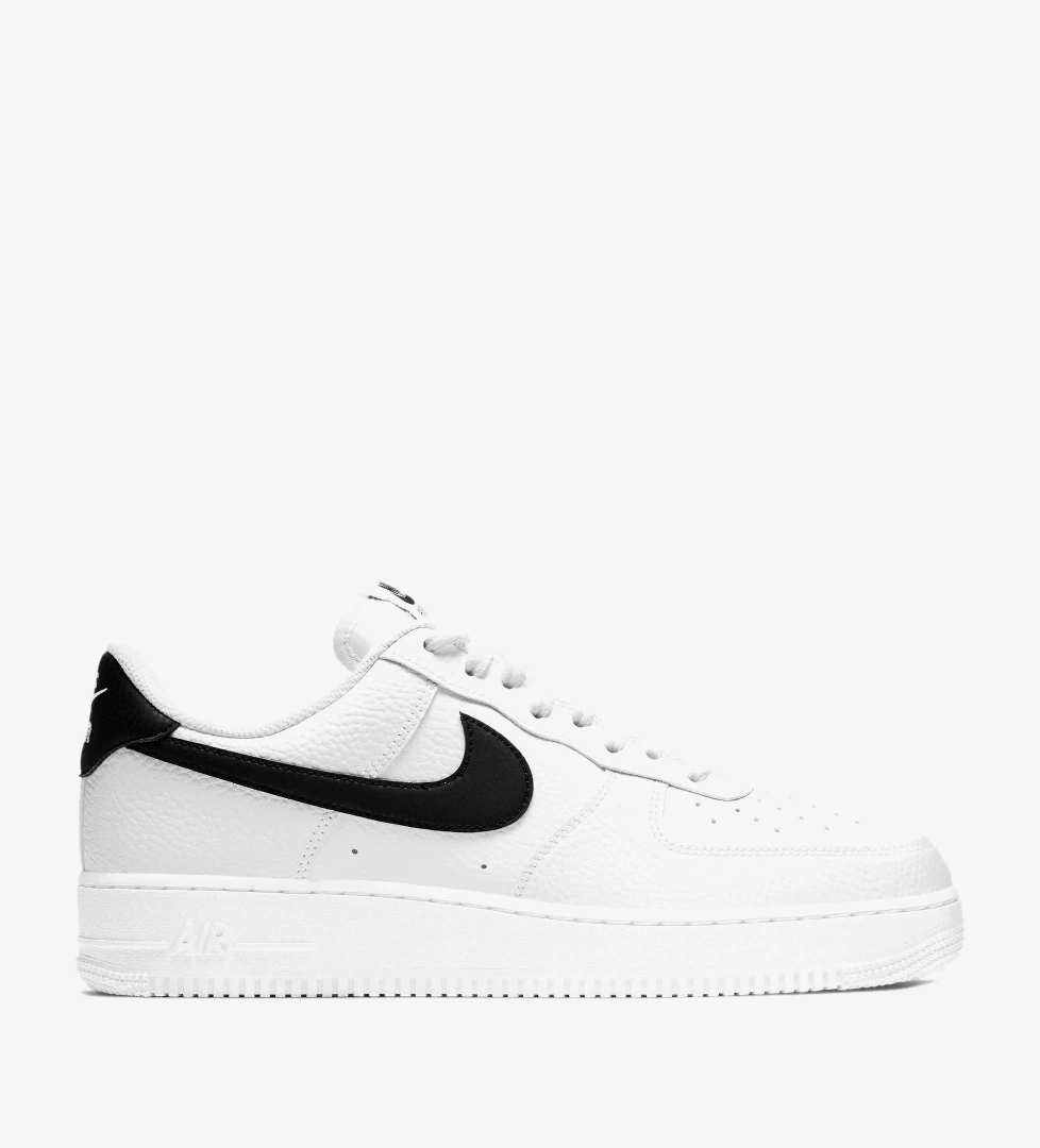 Nike Air Force 1 '07 Erkek Beyaz Spor Ayakkabı