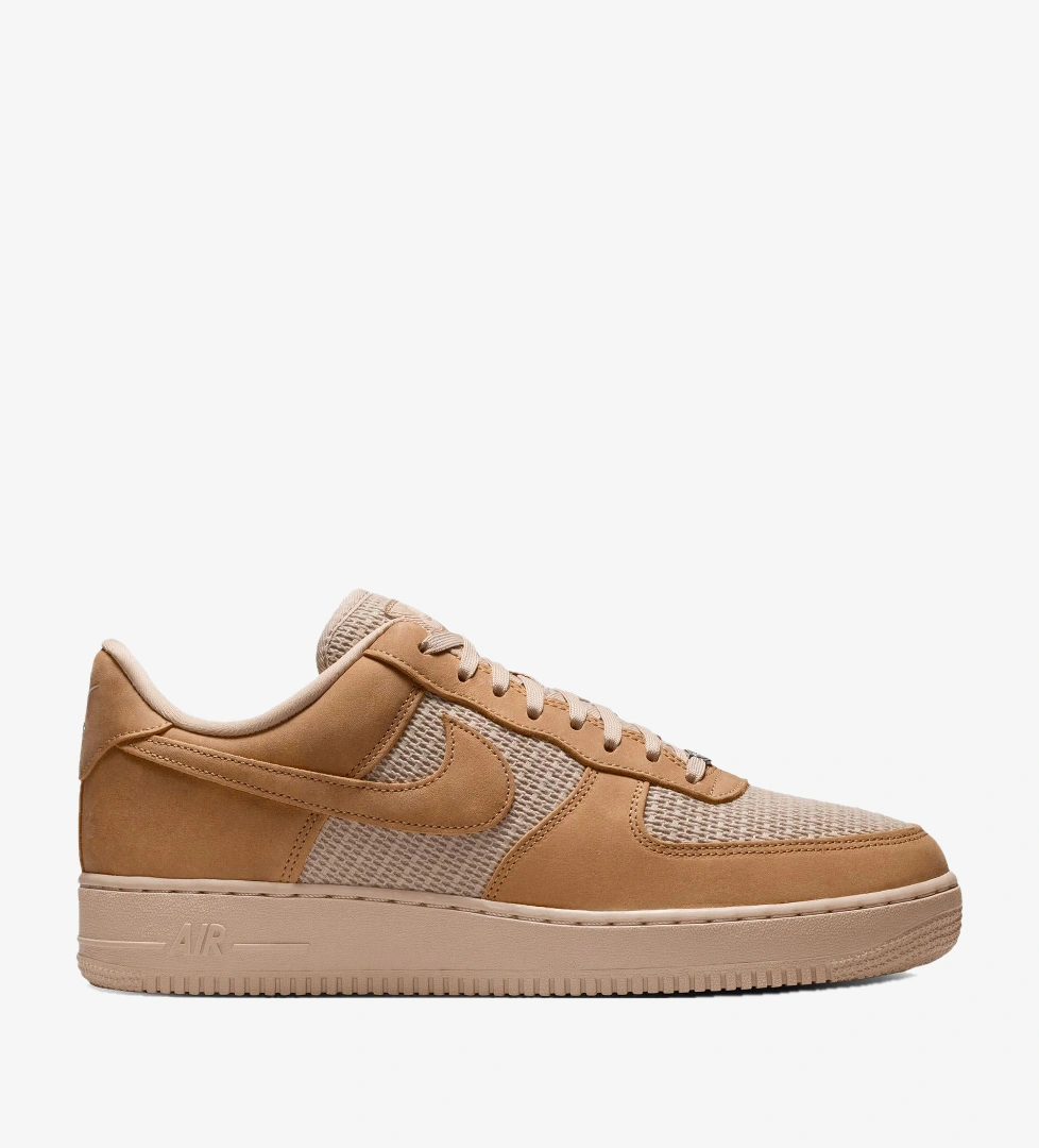 Nike Air Force 1 '07 LV8 Erkek Turuncu Spor Ayakkabı