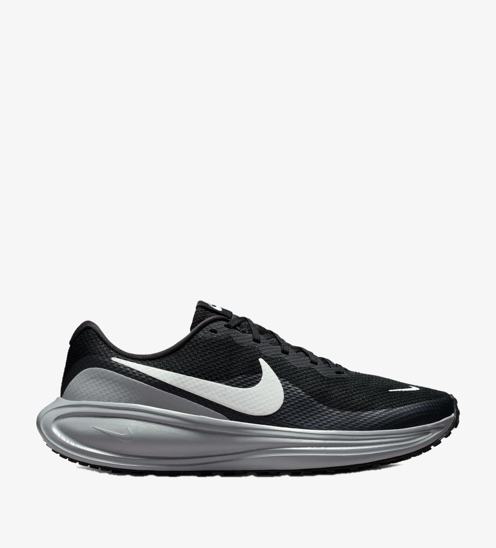 Nike Siyah Nike Revolution