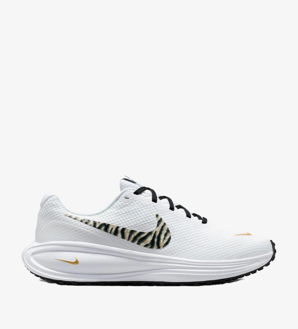 Nike Beyaz Nike Revolution 8