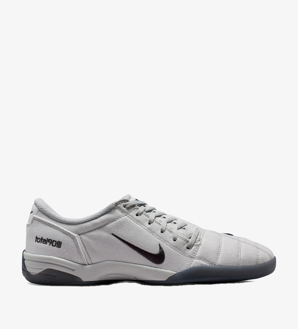 Nike Total 90 Premium Erkek Gri Spor Ayakkabı