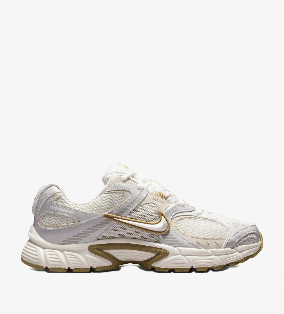 Nike V5 RNR Kadın Krem Rengi Spor Ayakkabı