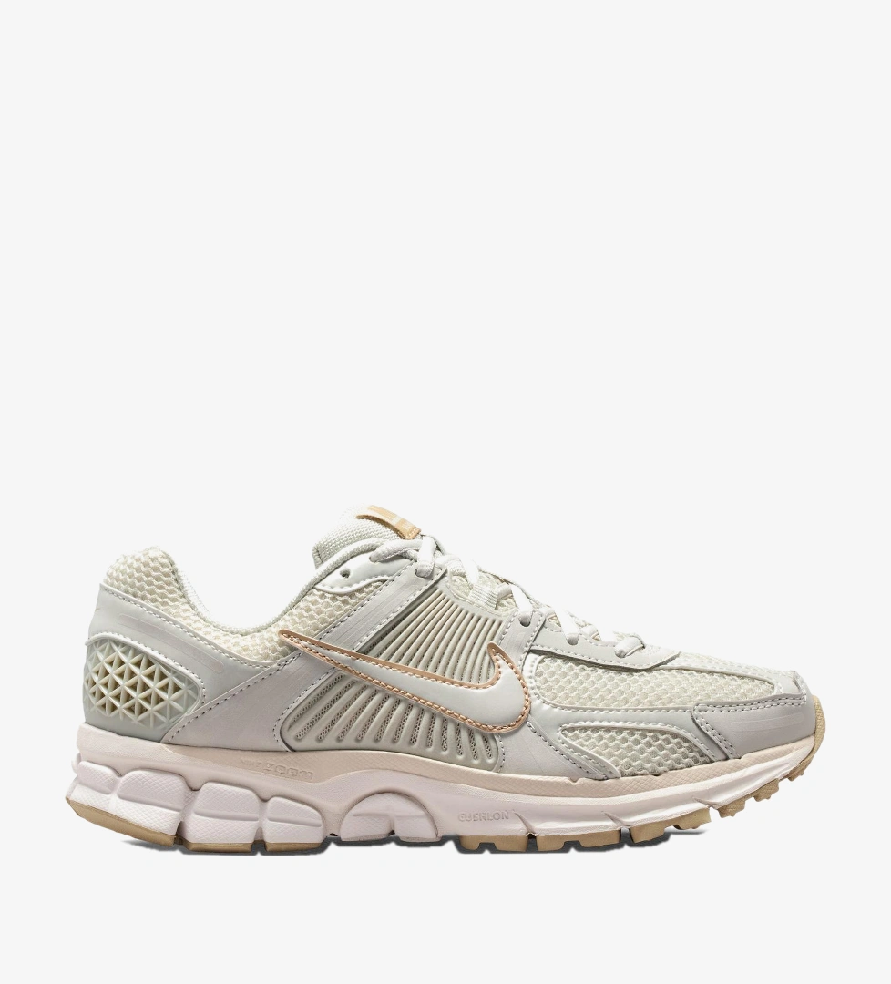 Nike Zoom Vomero 5 Kadın Krem Rengi Spor Ayakkabı