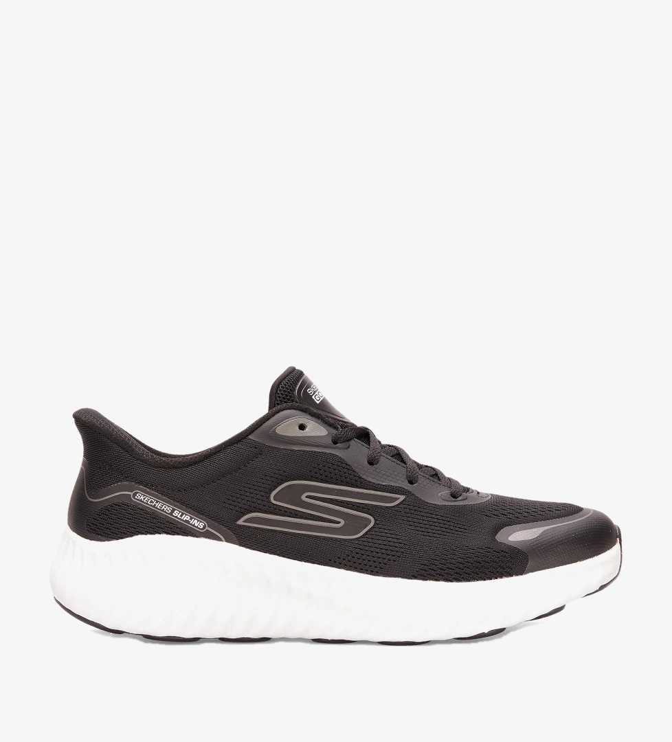 Skechers Go Run Now Kadın Siyah Koşu Ayakkabısı