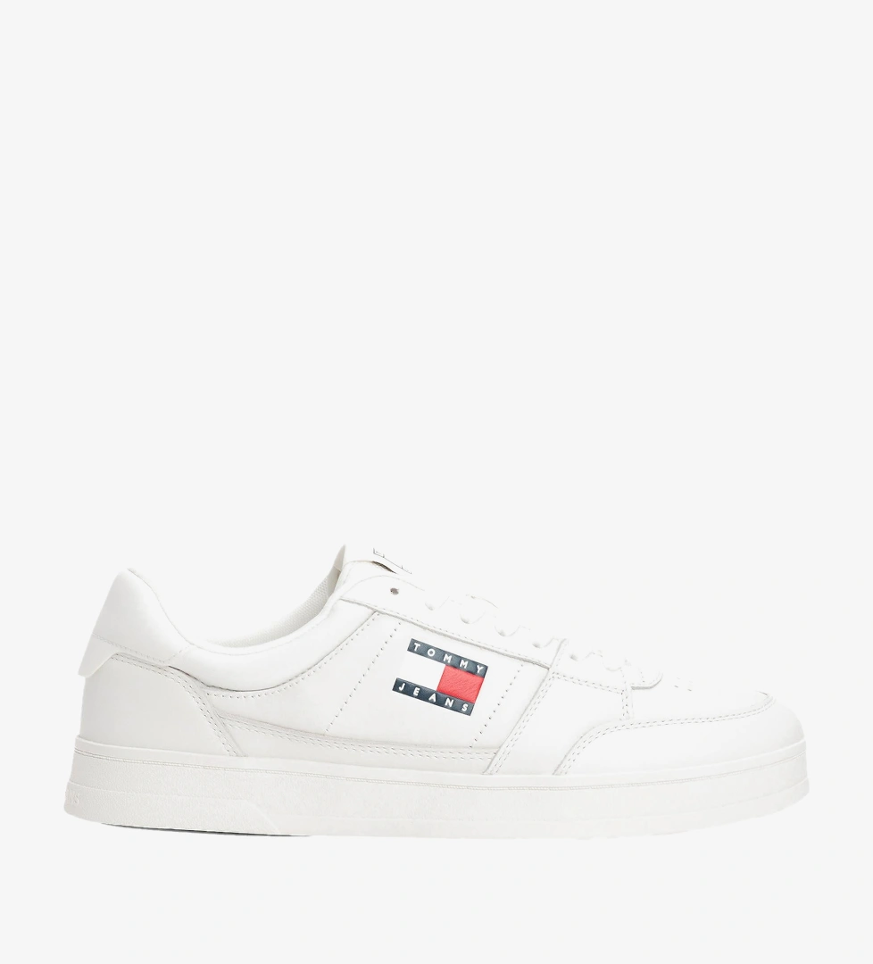 Tommy Hilfiger Tommy Hilfiger The Greenwich Erkek Beyaz Sneaker FashFed'de! Beyaz - 1. görsel