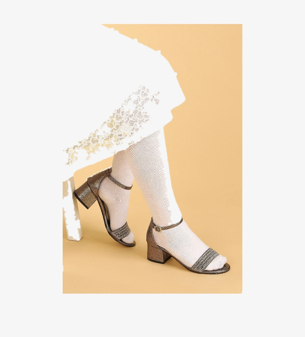Kiko 761 Çatlak Günlük Kız Çocuk 3 Cm Topuk Sandalet Ayakkabı PLATİN - Görsel 1