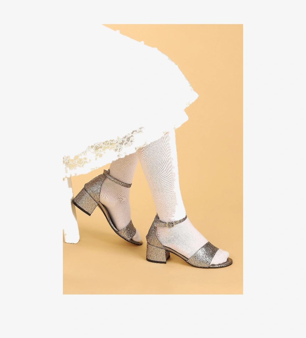 Kiko 769 Kum Simli Günlük Kız Çocuk 3 Cm Topuk Sandalet Ayakkabı PLATİN - Görsel 1