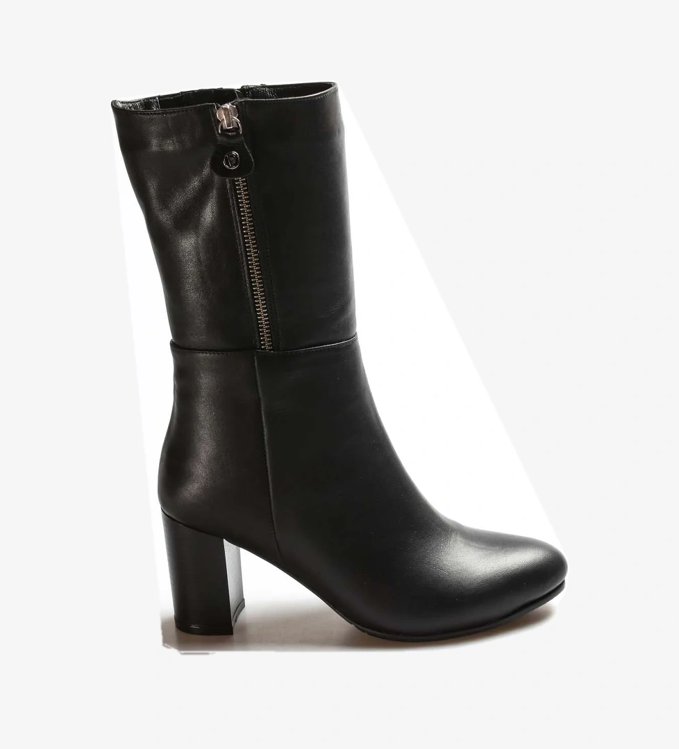 Fast Step Hakiki Deri Kürklü Kadın Yüksek Topuk Çizme 064KZA531 model görseli