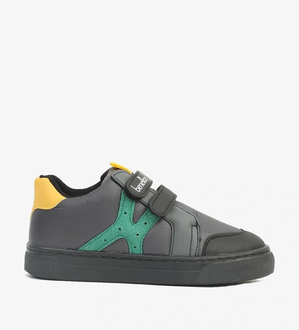 Benetton Yeşil Benetton Yazili