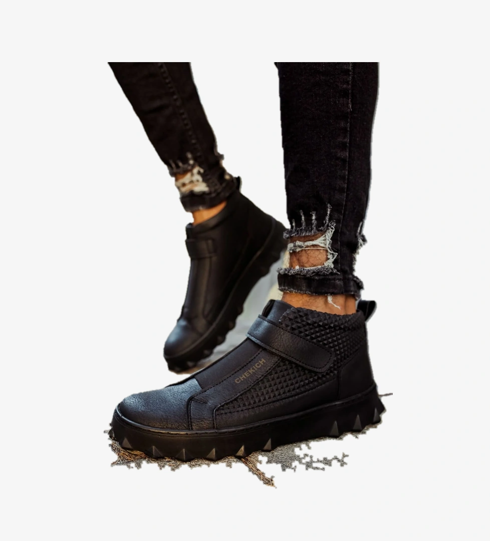 Chekich CH103 CST Pyramid Long Erkek Bot SIYAH model görseli