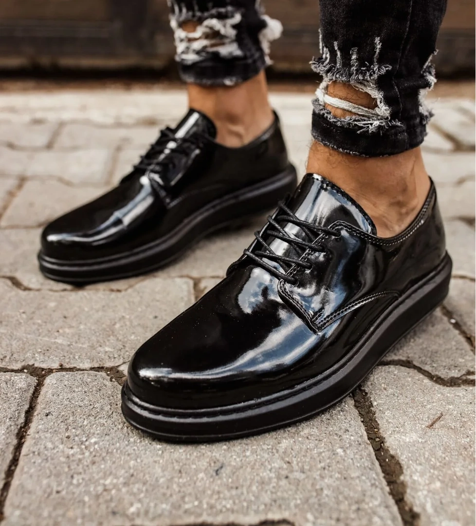 CH003 RST Pelle Verniciata Classica Erkek Ayakkabı SIYAH