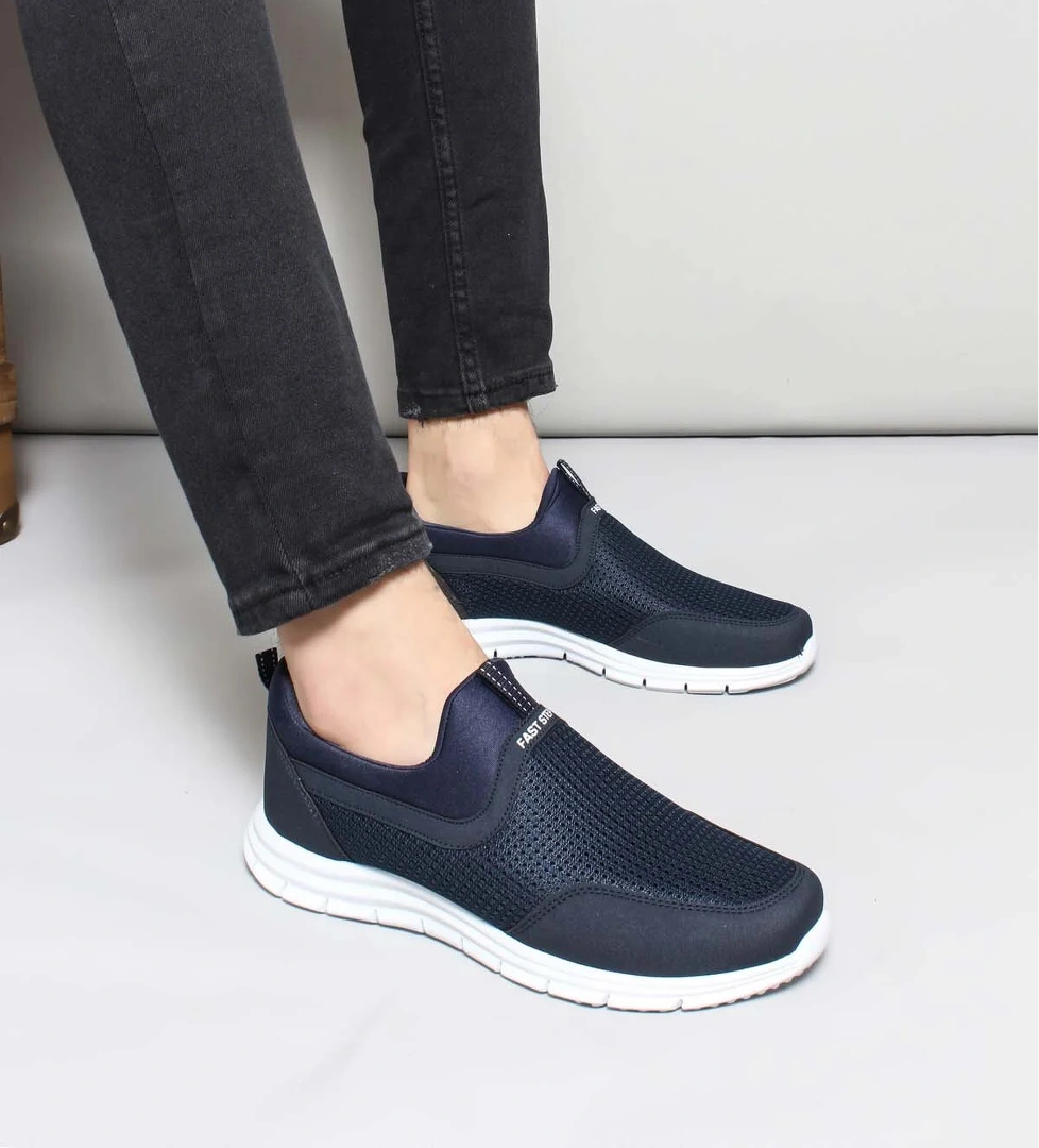 Erkek Sneaker Ayakkabı 930MAF555