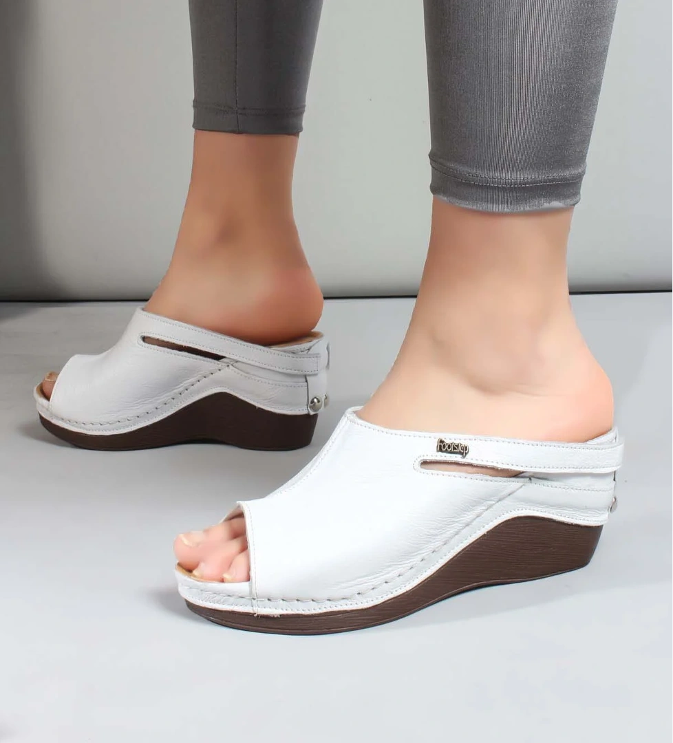 Hakiki Deri Kadın Dolgu Topuk Terlik 972ZA1001