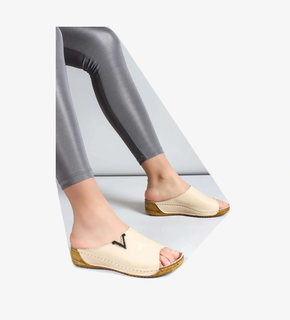 Hakiki Deri Kadın Düz Terlik 972ZA211 - Görsel 1