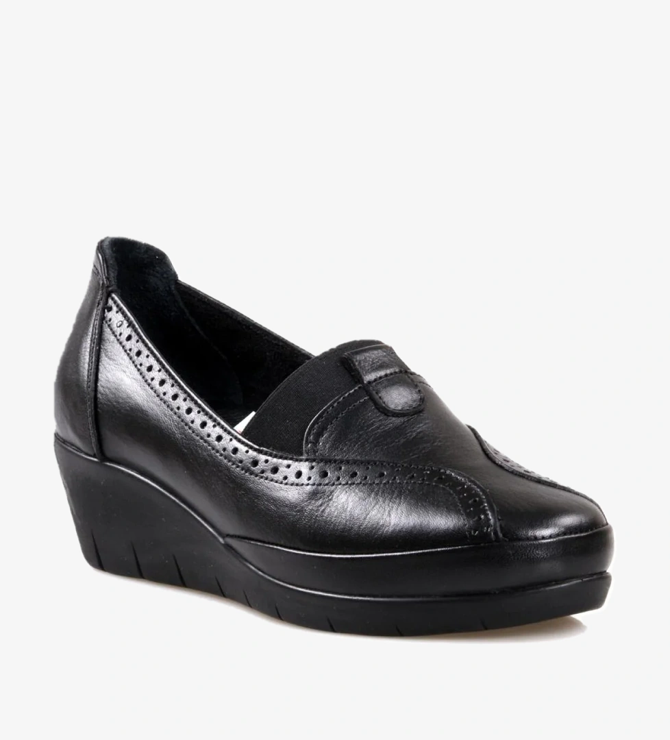 Scavi̇a Scavia Ortapedik Comfort Siyah Deri Bayan Ayakkabı model görseli