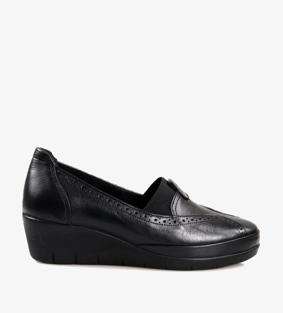 Scavi̇a Scavia Ortapedik Comfort Siyah Deri Bayan Ayakkabı model görseli