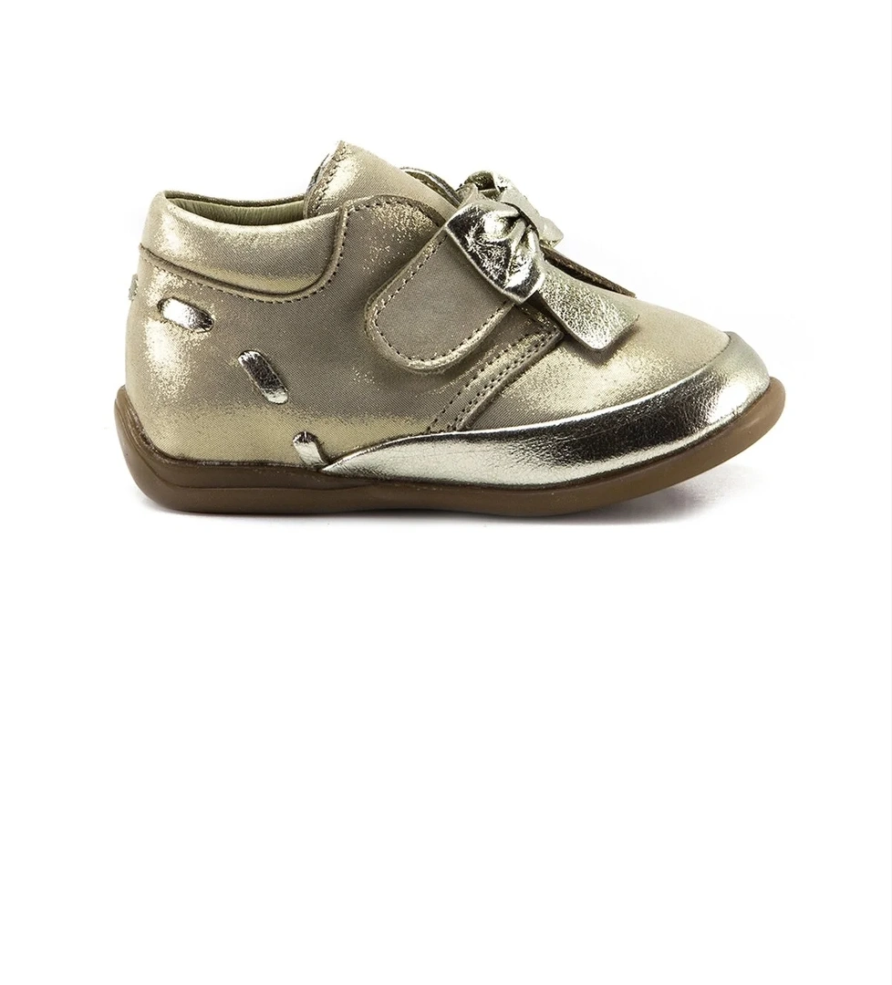 Mnpc Kız Çocuk Altın Deri Ortopedik Destekli İlk Adım Bot model görseli