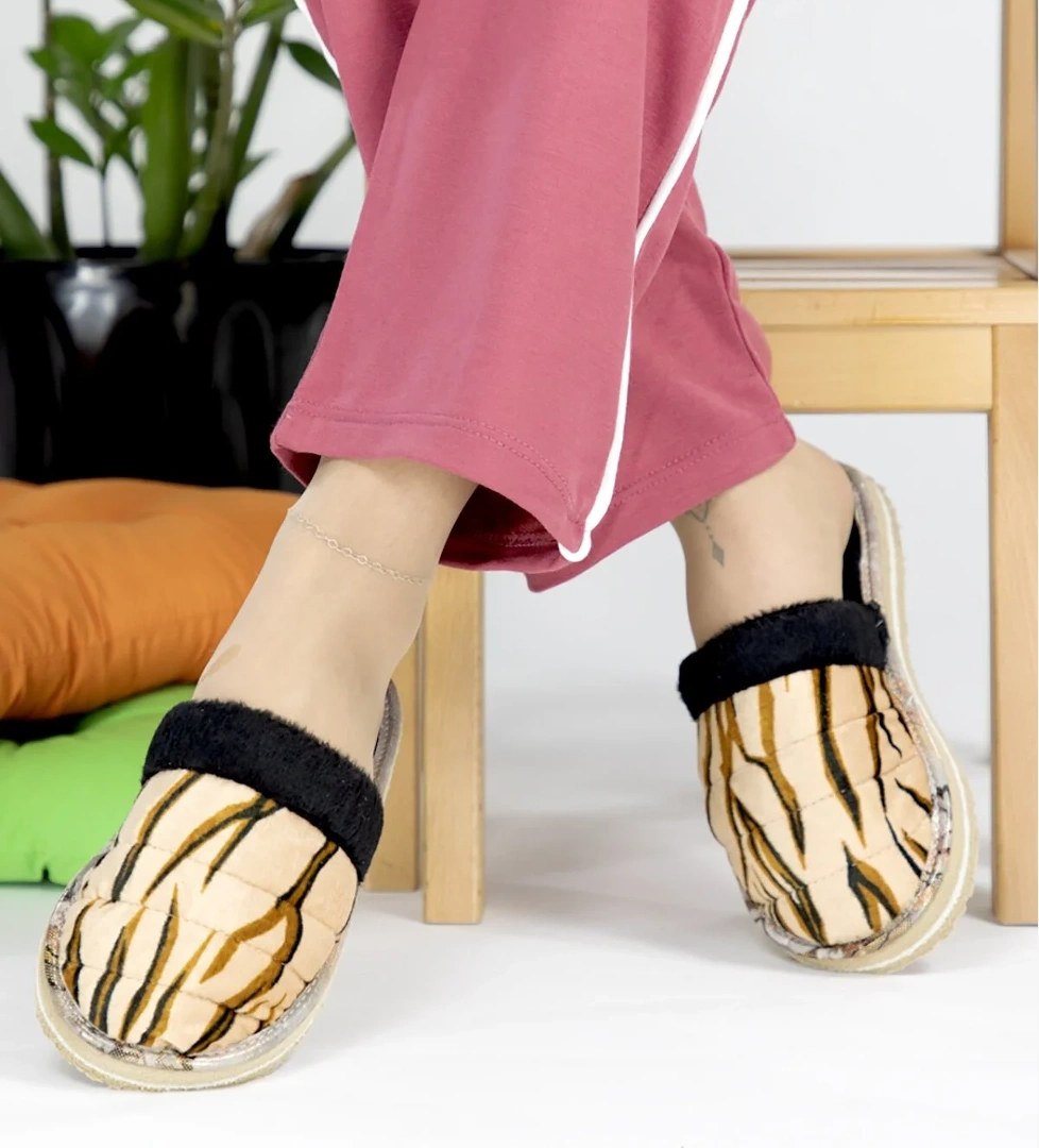 Kadın Ev Terliği 1014-127-0001 - Görsel 1