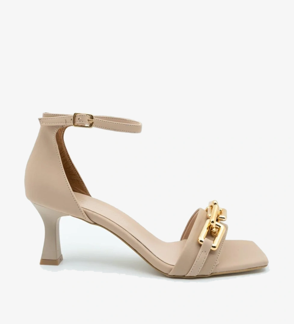 Modabuymuş Zincirli Kısa Dore Topuklu Tek Ayakkabı Bant - Lillianna model görseli