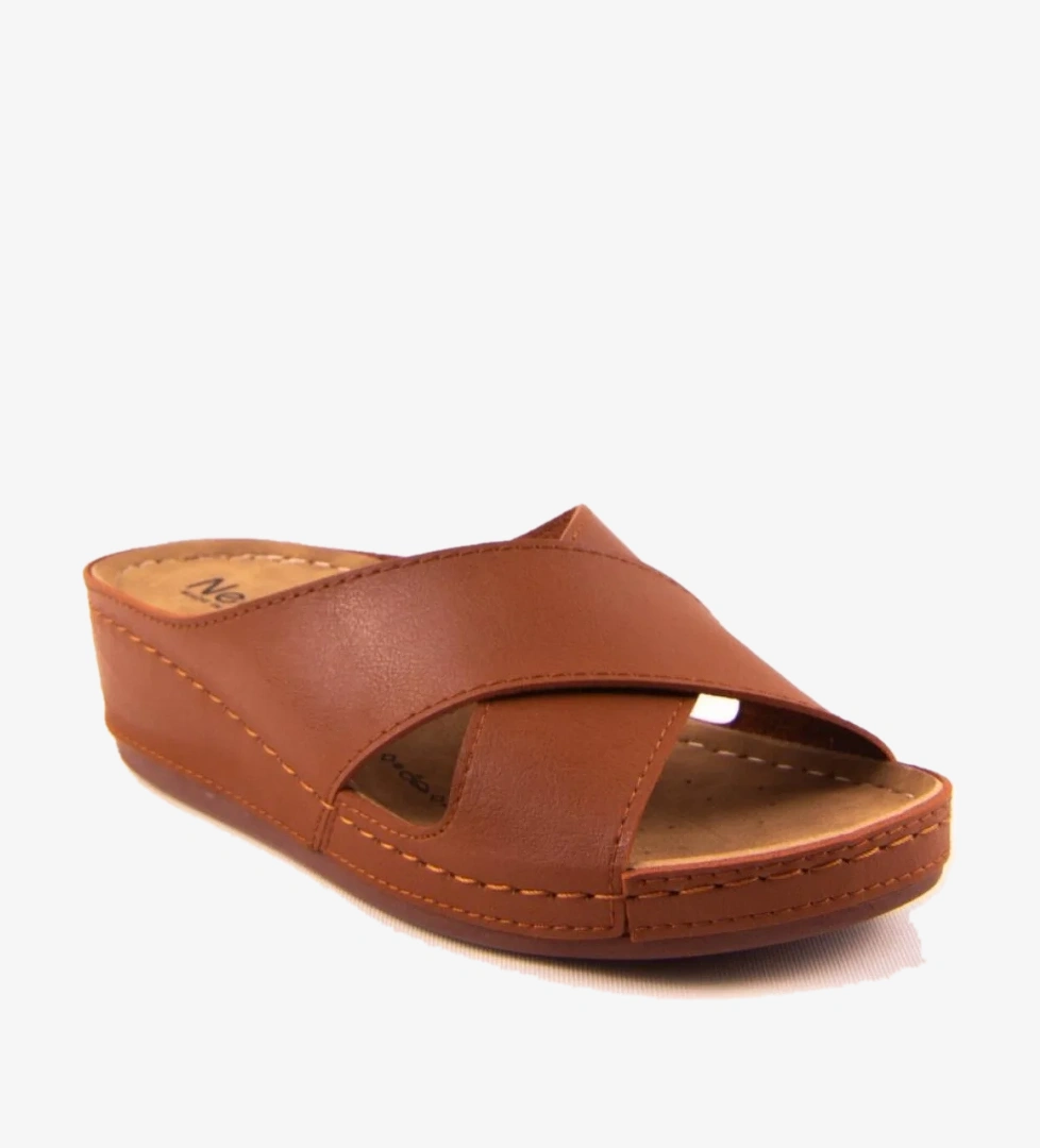 Dagoster DZA37-1802 Taba Günlük Ortopedik Kadın Terlik model görseli