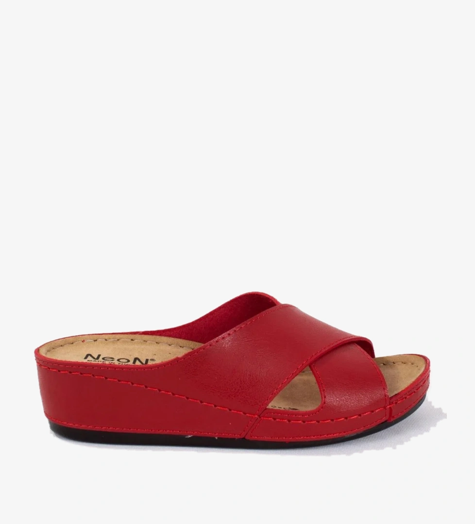 Dagoster DZA37-1802 Kırmızı Günlük Ortopedik Kadın Terlik model görseli