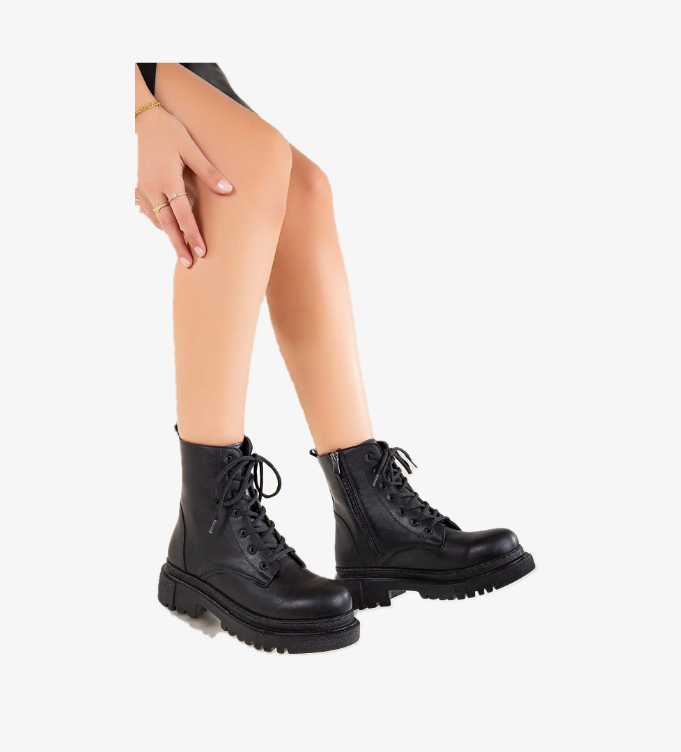 D034 Kadın Soğuk Geçirmez Kışlık Ortopedik Bot_Siyah