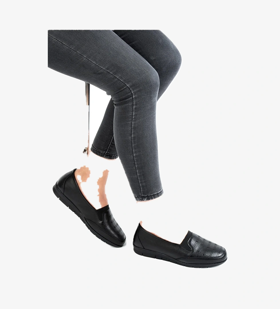 Frida 65.352 Siyah Jel Taban Günlük Kadın Babet Ayakkabı model görseli