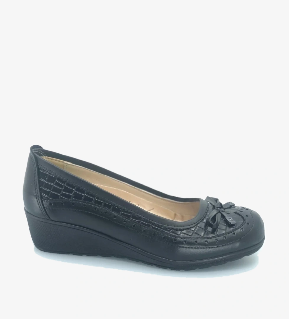 Berfi̇lla Berfilla Dr.Tavsiyeli İçi %100 Deri Anne Kadın Babet Ayakkabı model görseli