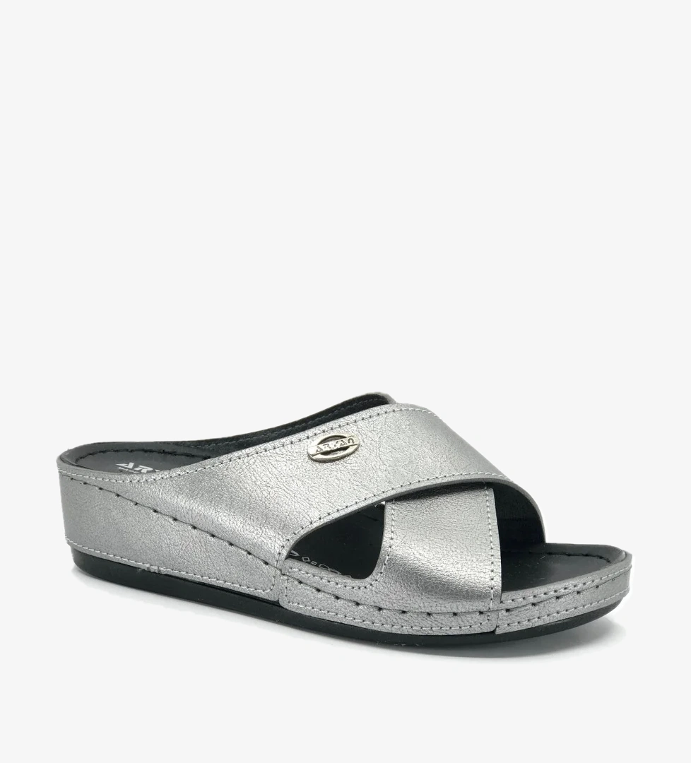 Aryan 09-063 Kadın Ortapedic Terlik model görseli