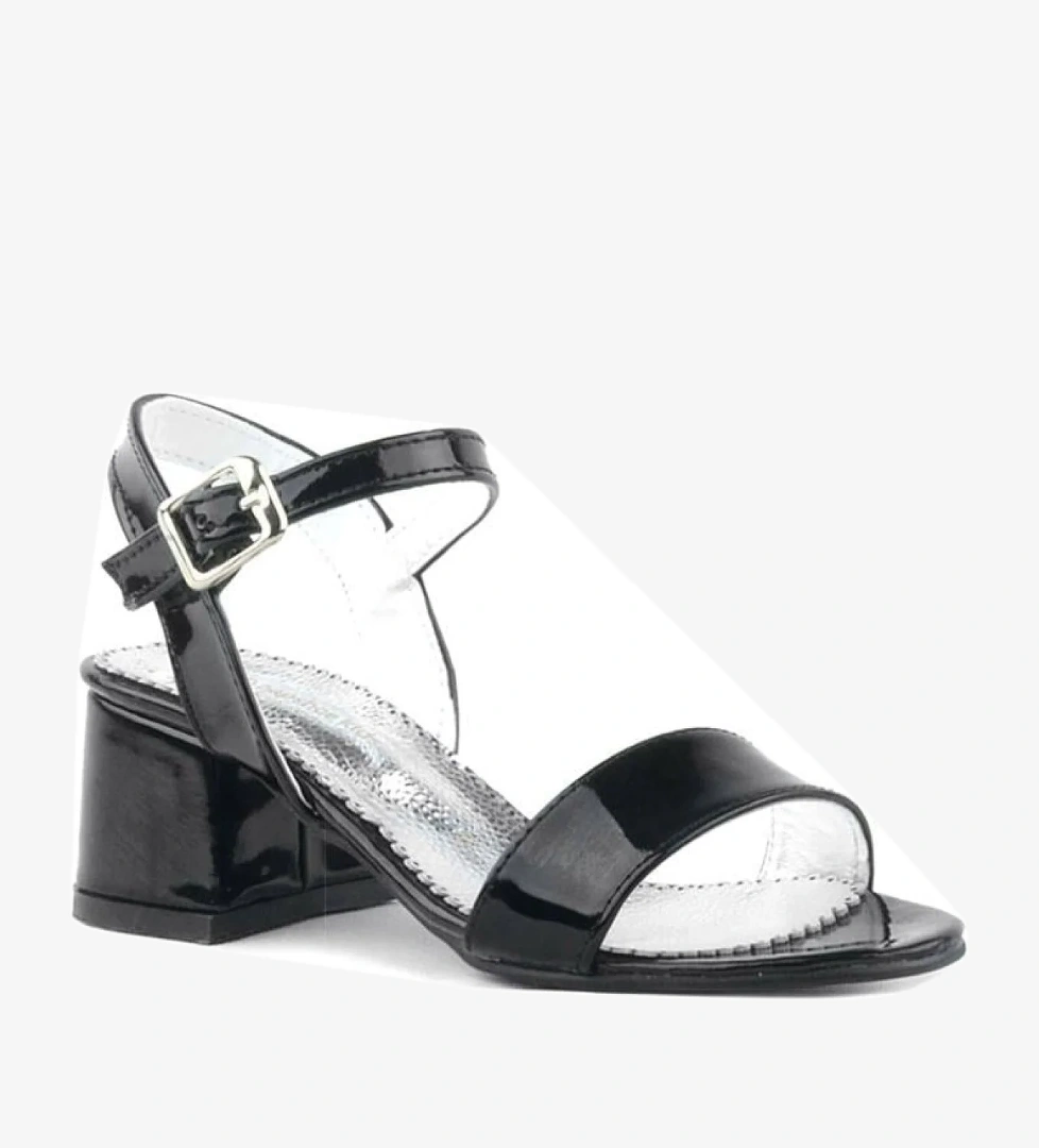 Hapshoe Kids Pony Siyah Rugan Kalın Topuklu Kız Çocuk Abiye Ayakkabı model görseli