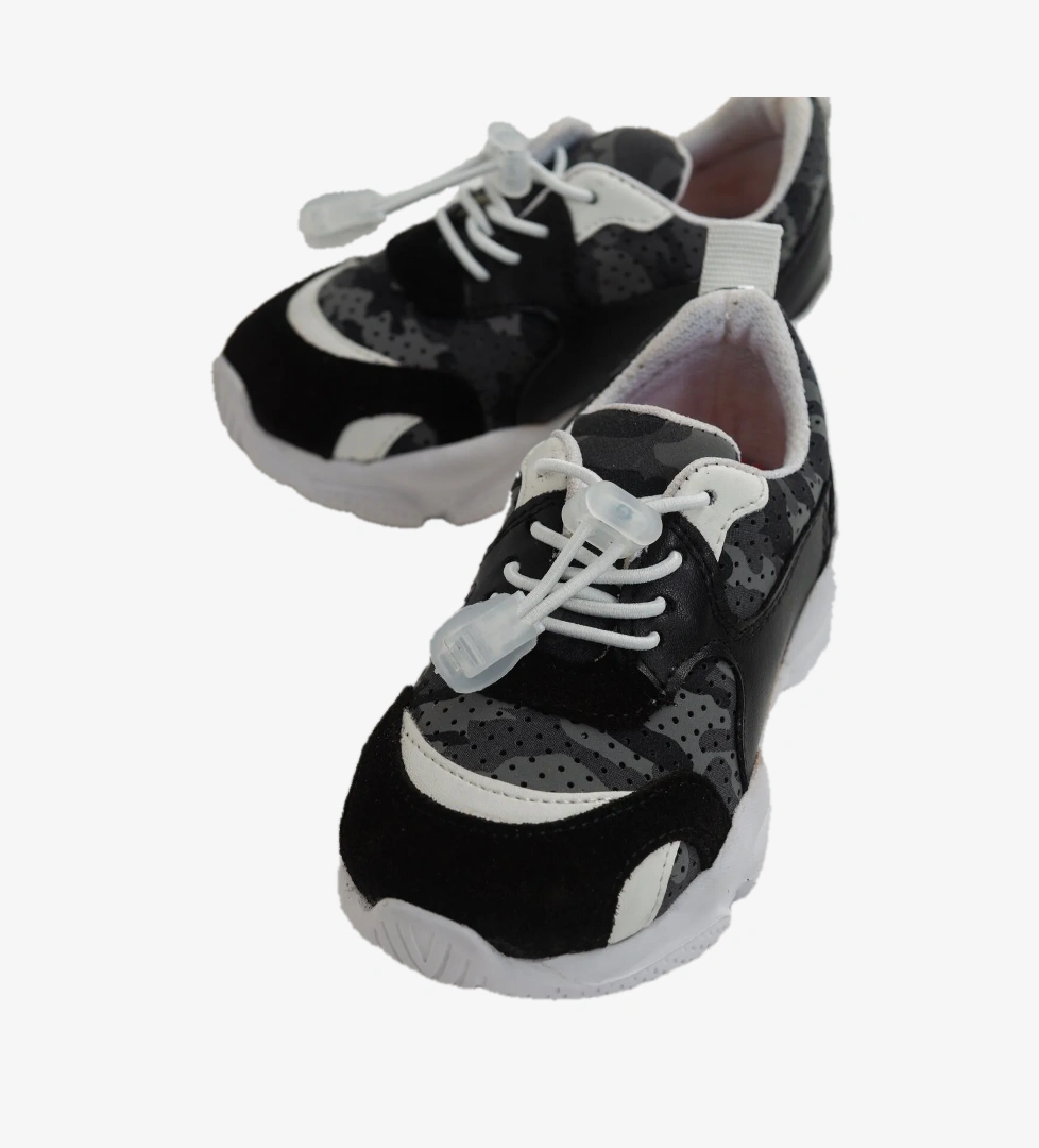 Erkek Çocuk Siyah Ortopedik Destekli Spor Ayakkabı