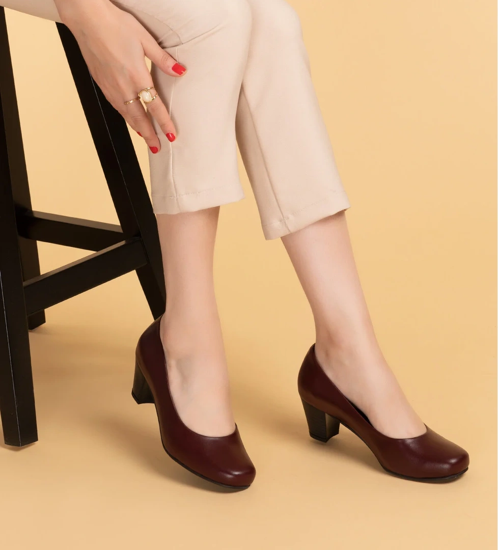 Gondol Kadın Hakiki Deri Yuvarlak Burun Rahat Topuklu Ayakkabı şhn.5116-1