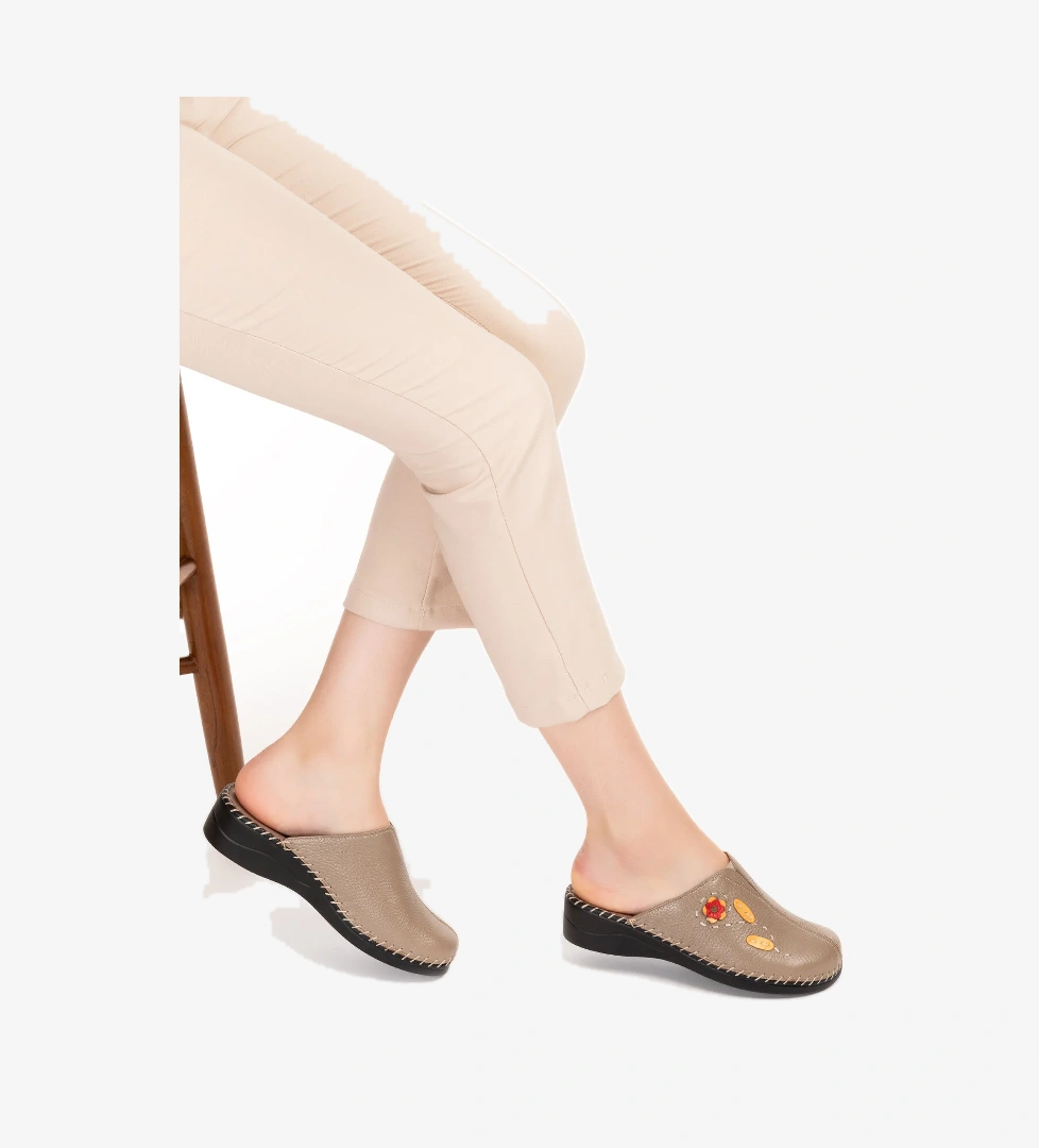 Gondol Kadın Hakiki Deri Ortopedik Sabo Terlik yprk.811