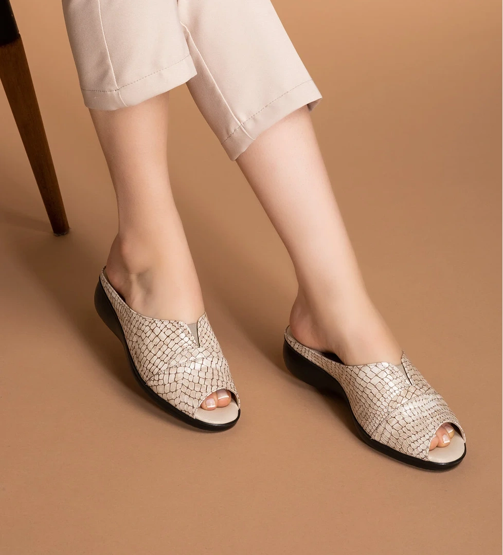 Gondol Kundura Gondol Hakiki Deri Çeyizlik Kadın Terlik Özl.326 model görseli