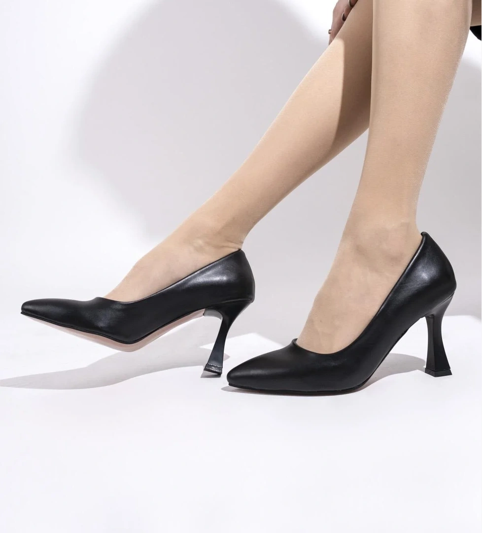 Siyah Mat Stiletto Kadeh Topuklu Ayakkabı - Kanger - Görsel 1