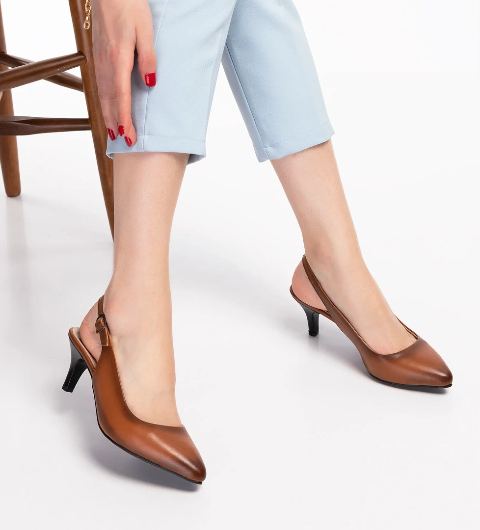 Gondol Kadın Hakiki Deri Orta Boy Topuk Stiletto vdt.230