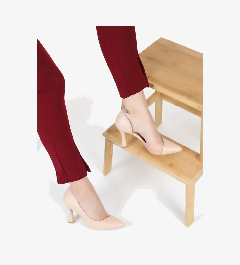 Kadeh Topuk Yanı Şeffaf Stiletto Kadın Topuklu Ayakkabı