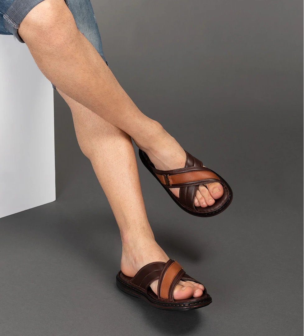 Gondol Hakiki Deri Ortopedik Erkek Terliği kml.102