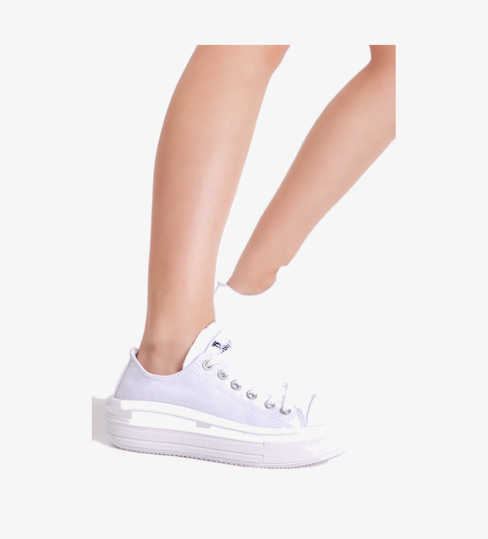 Kadın Beyaz Rahat Kalıp Kalın Tabanlı Spor Ayakkabı