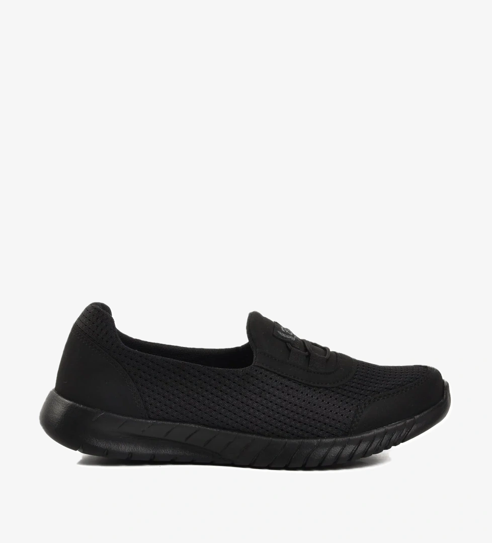 575 Siyah Kadın Fileli Hafif Yazlık Spor Ayakkabı