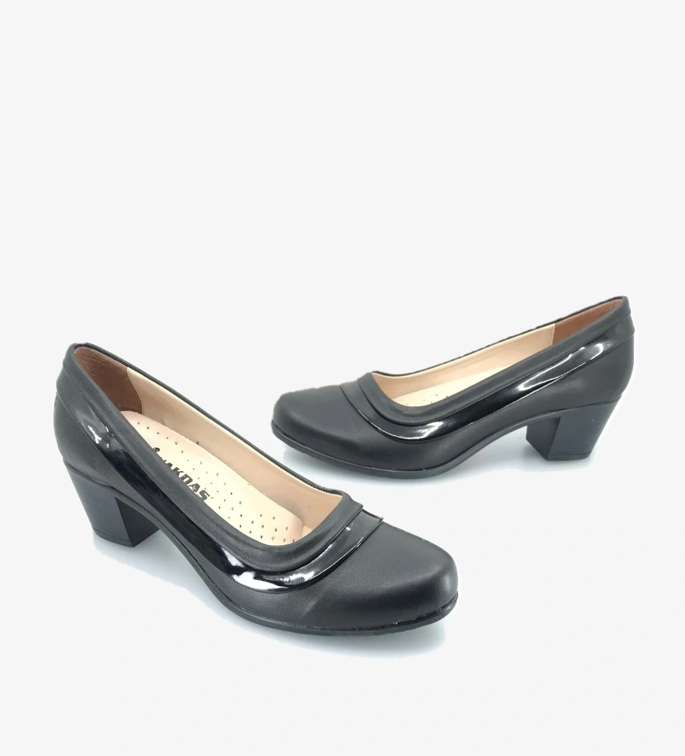 Ayakdaş 740 Kadın Klasik Ayakkabı model görseli