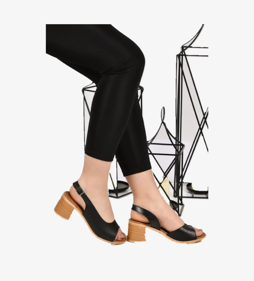 Papuçcity 02189 5 Cm Topuklu Kadın Deri Sandalet Ayakkabı model görseli